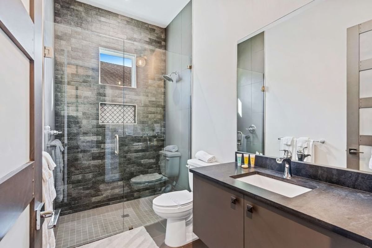 Paradise Palisade Estate