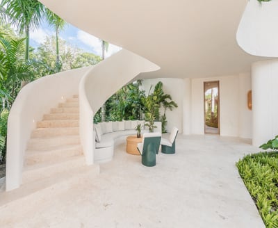 Luxury Villa Photo #27