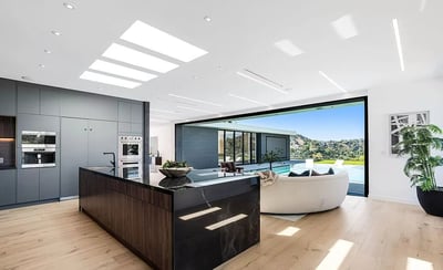 Luxury Villa Photo #22