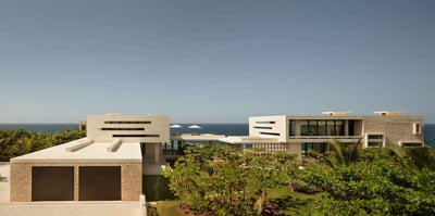 Luxury Villa Photo #4