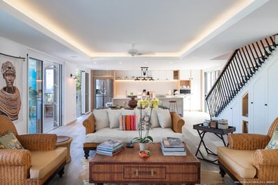 Luxury Villa Photo #22