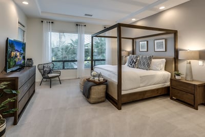 Primary suite with king bed