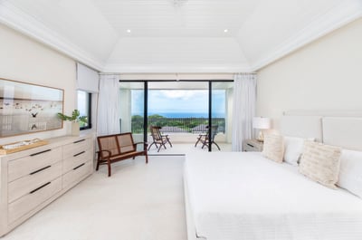 Luxury Villa Photo #6