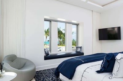 Luxury Villa Photo #23