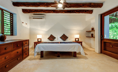 Luxury Villa Photo #19