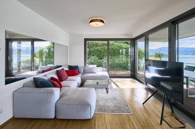 Luxury Villa Photo #17