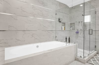 Luxury Villa Photo #38
