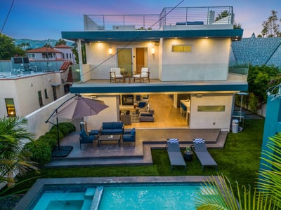 Luxury Villa Photo #2