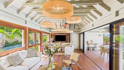 Luxury Villa Photo #29