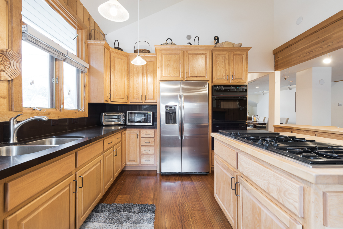 580 E 5th St chalet rental - 18