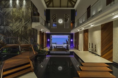 Luxury Villa Photo #10