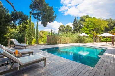 Luxury Villa Photo #2