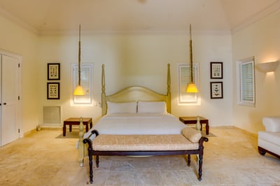Luxury Villa Photo #66