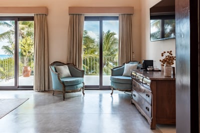 Luxury Villa Photo #33