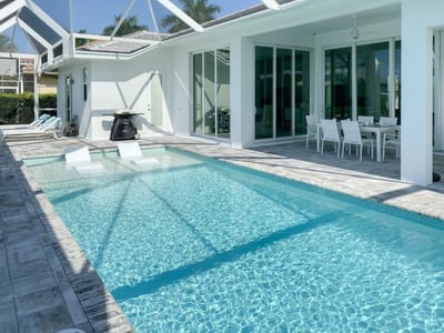 Luxury Villa Photo #2