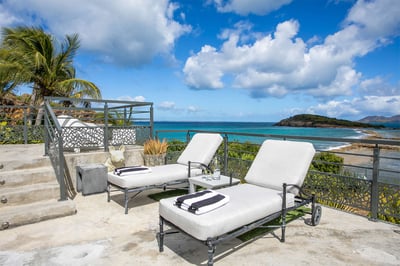 Luxury Villa Photo #11