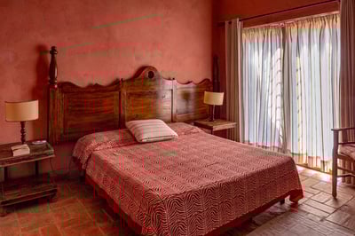 Luxury Villa Photo #18