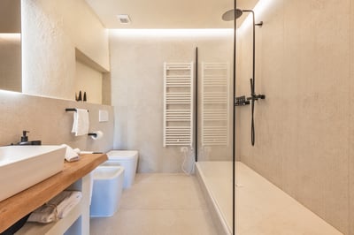 Luxury Villa Photo #47