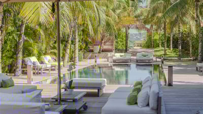Luxury Villa Photo #24