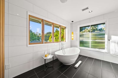 Luxury Villa Photo #38