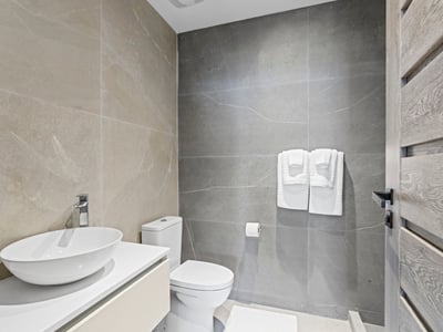 Ocean Breeze Villa A