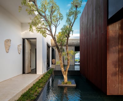 Luxury Villa Photo #64