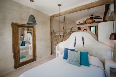 Luxury Villa Photo #10