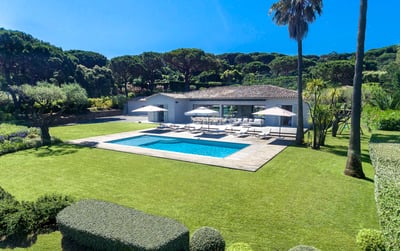 Luxury Villa Photo #2