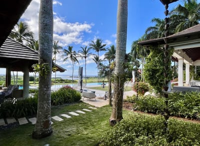 Luxury Villa Photo #12