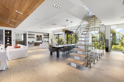 Luxury Villa Photo #20