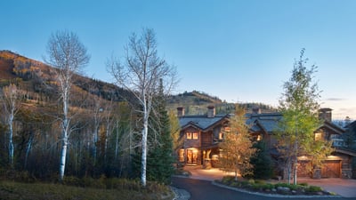 Gold Mine Lodge in Autumn