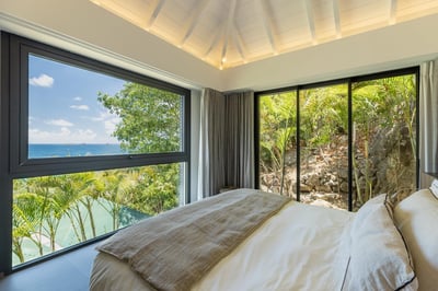Luxury Villa Photo #15