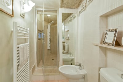 Luxury Villa Photo #38