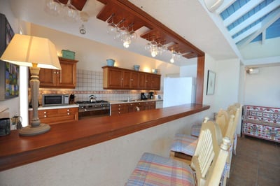 Luxury Villa Photo #15