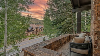 Luxury Villa Photo #9