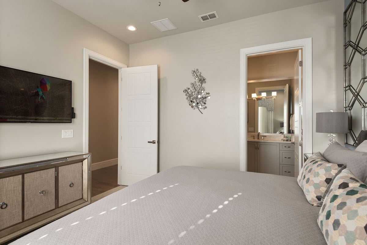 Enchanted Canopy Lodge