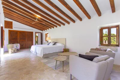 Luxury Villa Photo #54