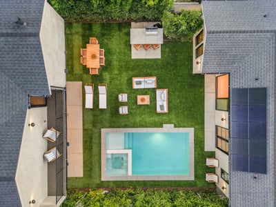 Luxury Villa Photo #2