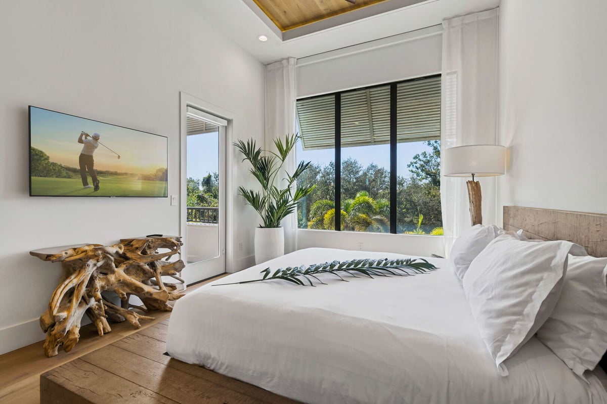 Majestic Mirage Estate