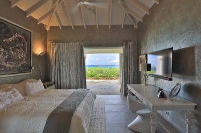 Luxury Villa Photo #31