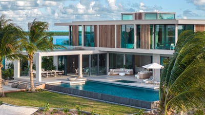 Luxury Villa Photo #3