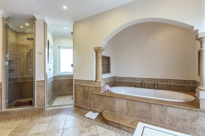 Luxury Villa Photo #29