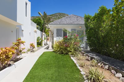 Luxury Villa Photo #17
