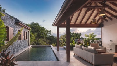 Luxury Villa Photo #9