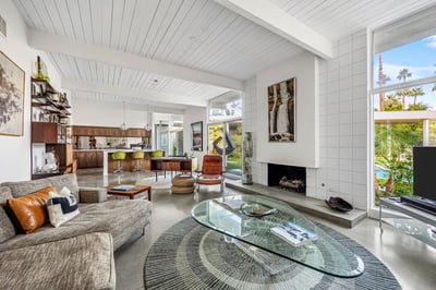 Luxury Villa Photo #12