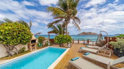 Luxury Villa Photo #3