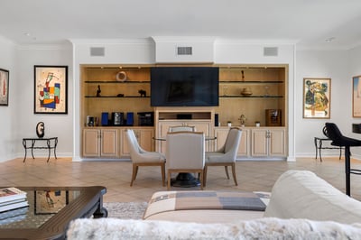 Luxury Villa Photo #23