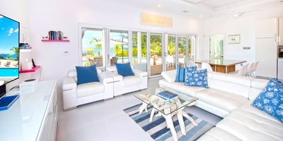 Luxury Villa Photo #11