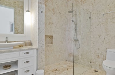 Luxury Villa Photo #44
