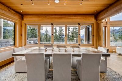 Luxury Villa Photo #20